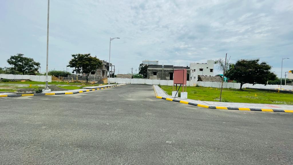 Grand Magnum Homeland 124 Premium Plots in Thiruninravur, Chennai
